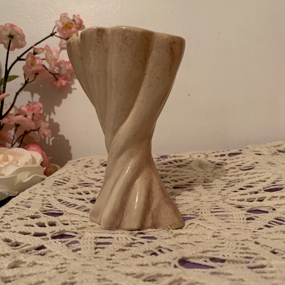 Gonder USA vase